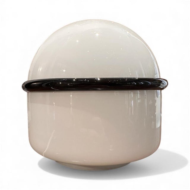 Pair of table lamps designed by Renato Toso and Noti Massari for Leucos, Italy, 1960s/70s. Made of blown Murano glass,...