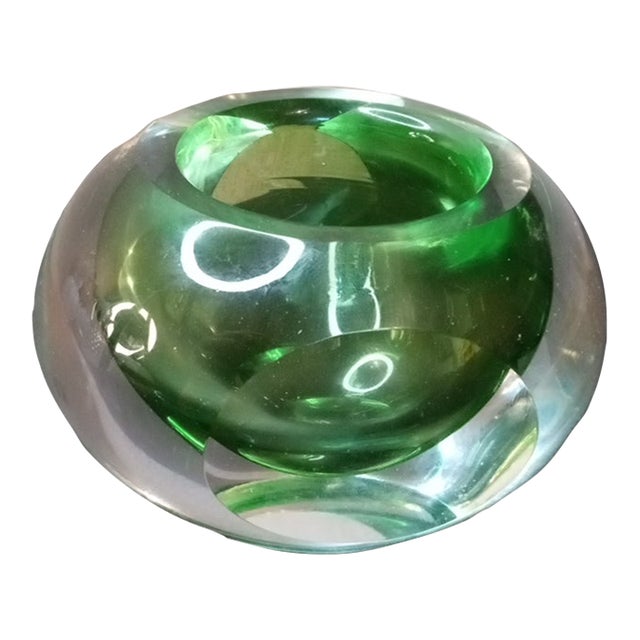 Vintage Signed Kosta Boda Sweden Faceted Green Sommerso Squat Bud Vase For Sale