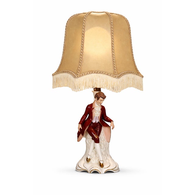 Animal Skin Vintage Porcelain Model 5368BL Table Lamp with Rococo Figure in the style of Dresden Style For Sale - Image 7 of 7