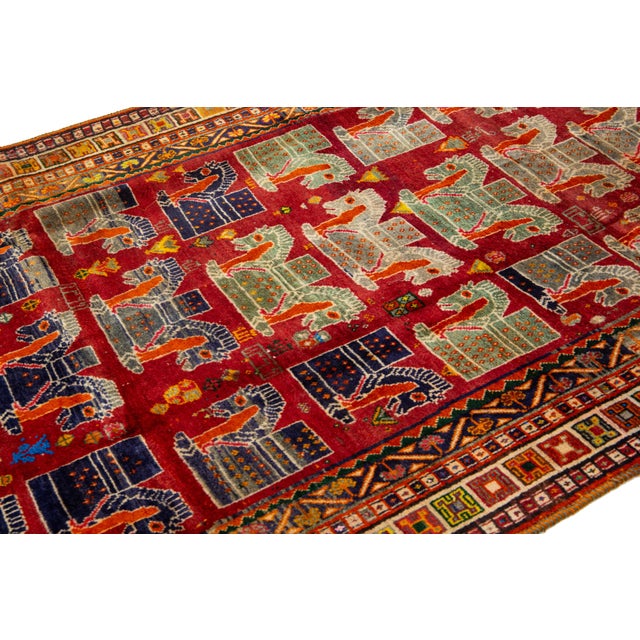 1950s 4 X 8 Vintage Persian Shiraz Pictorial Wool Rug in Red For Sale - Image 5 of 9