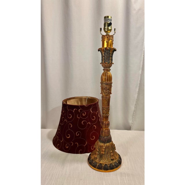 Hollywood Regency Hollywood Regency Gilt Tassel Table Lamp For Sale - Image 3 of 10