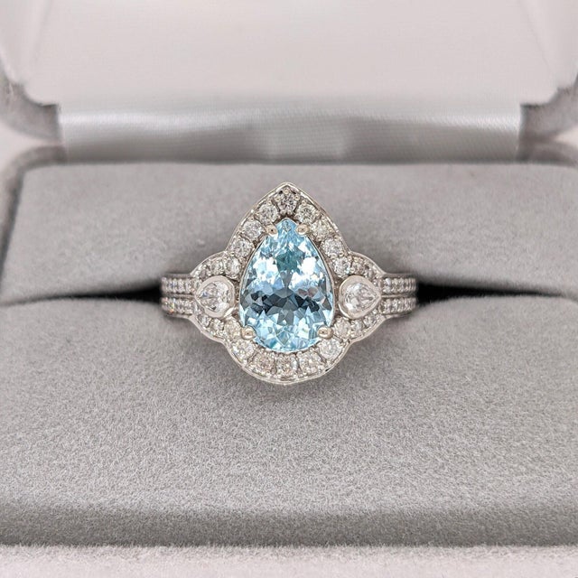 1.6Ct Santa Maria Aquamarine Ring With Natural Diamonds: Solid 14k Gold, 10x7mm, Size 6.75 For Sale - Image 4 of 8