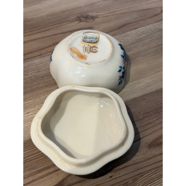 Lenox Pagoda 5-Sided Porcelain Trinket or Powder Box For Sale - Image 11 of 13