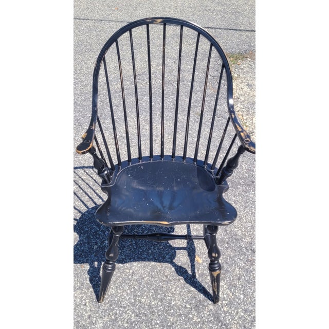 1990s Vintage Set 6 Rustic Black Painted Windsor Chairs For Sale - Image 5 of 13