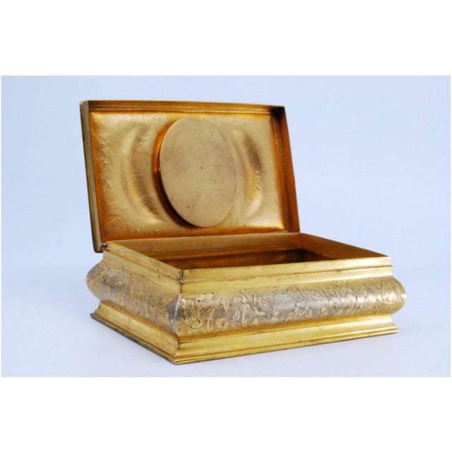 Gold-Plated Silver Jewelry Box with Engraved Plant Motifs and Enameled Lady Portrait For Sale - Image 6 of 10
