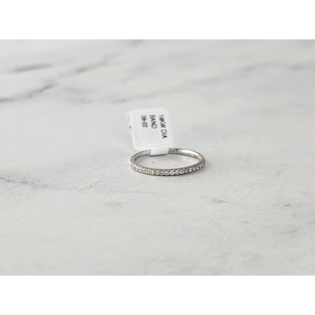 Dainty Diamond Pinky Ring 18k White Gold, Size 8 For Sale - Image 4 of 5
