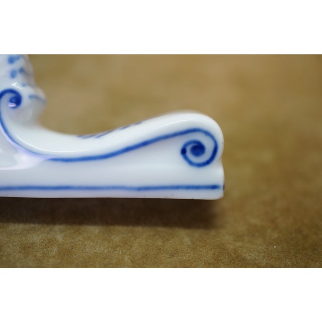 Antique Royal Copenhagen Denmark #134 Blue Fluted Knife Rest 3" For Sale - Image 10 of 12