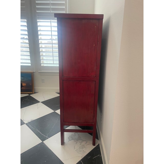 Early 20th Century Antique Chinese Red Lacquer Wedding Cabinet With Gilt "Hundred Boys" Motif For Sale - Image 5 of 12