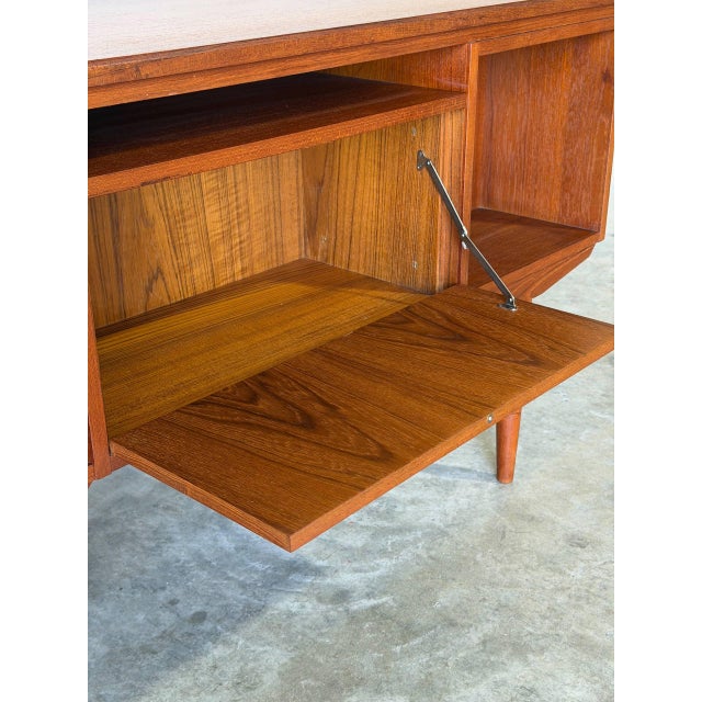 J. Svenstrup a.p. Møbler Teak Executive Desk With Sculpted Handles Danish Mid-Century Modern 1960s For Sale In Los Angeles - Image 6 of 12
