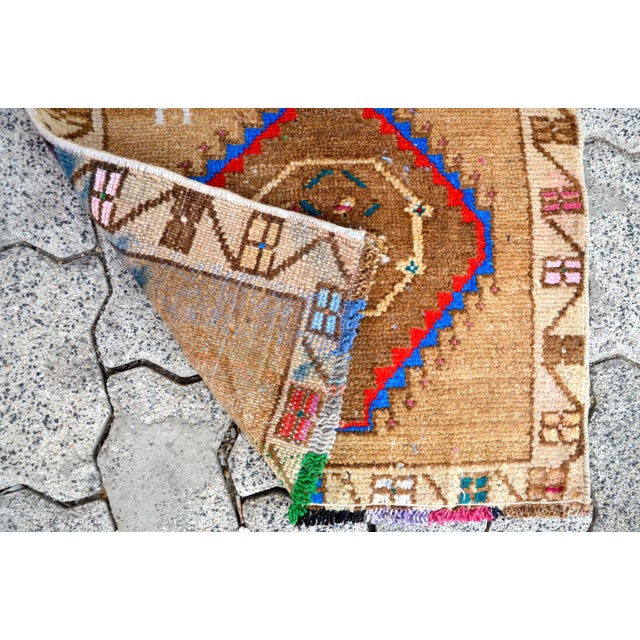 1960s Vintage Mid Century Turkish Rug For Sale - Image 5 of 6