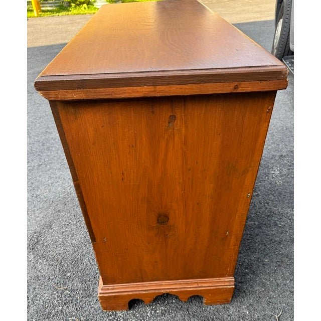 Antique 19th Century Pine Blanket Chest With 1 Real and 1 False Drawer For Sale - Image 4 of 8