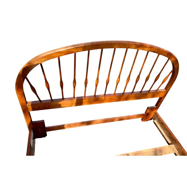 1990s 1990s Thomasville Queen or Full Size Solitaire Shaker Spindle Cherry Solid Wood Bed Frame For Sale - Image 5 of 6