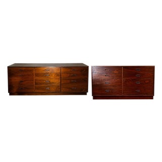 Mid Century 8 and 12 Drawer Dresser Set Attributed to Jack Cartwright by Founders For Sale