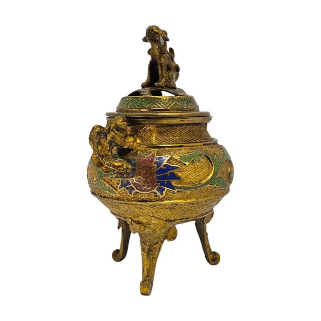 Mid-20th Century Japanese Champlevé Enamel Tripod Koro With Shishi Finial For Sale - Image 4 of 13
