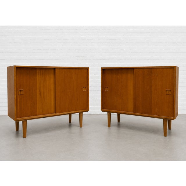 Mid Century Modern Oak Jr. Credenza | Danish Storage | Entryway Cabinet, Circa 1960's For Sale - Image 13 of 13