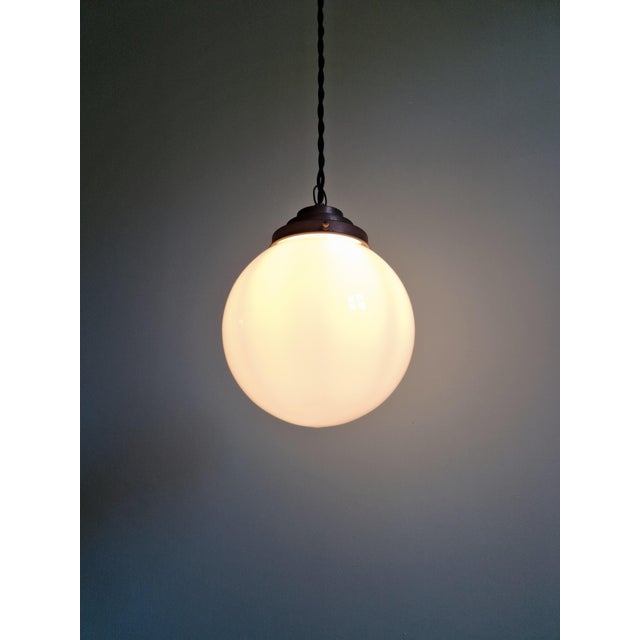 Art Deco Pendant Light in White Opaline Glass from Val Saint-Lambert, Belgium, 1930s For Sale - Image 13 of 14