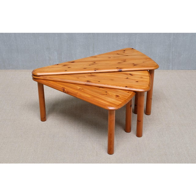 Swedish Modern Modular Fan-Shaped Coffee Table in Pine Wood, 1960s For Sale - Image 6 of 14