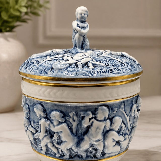 Ceramic Mid-Century R. Capodimonte Italy Blue & White Porcelain Putti Covered Jar For Sale - Image 7 of 7