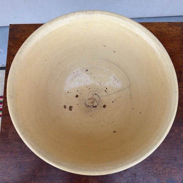 Mid 19th Century Antique English Yellowware Mixing Bowl With Blue Seaweed Decoration, Circa 1840s For Sale - Image 5 of 12