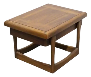 Altavista Lane Walnut MCM Mid Century Modern 22" Accent End Table