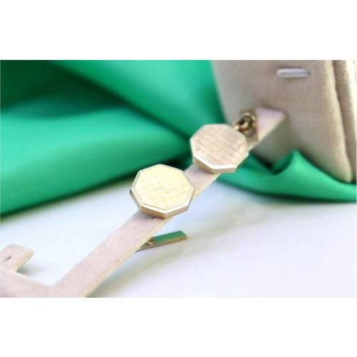 Octagonal Shaped White Gold Cufflinks with Brushed Reliefs, Set of 2 For Sale - Image 3 of 7