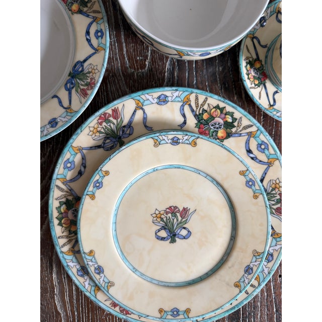 Ceramic 1990s Villeroy Boch Castellina 10 5/8 Inch Dinner Plates Citta Campagna Floral Fruit - Set of 6 For Sale - Image 7 of 7