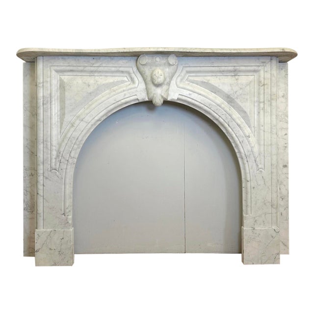Antique Neoclassical White Marble Fireplace Mantel For Sale