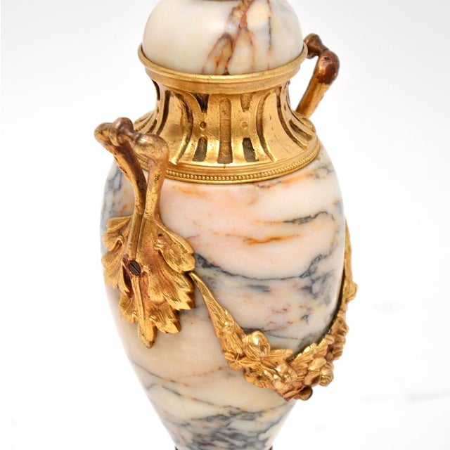 Antique French Marble and Gilt Bronze Table Lamp, 1890s For Sale - Image 6 of 9