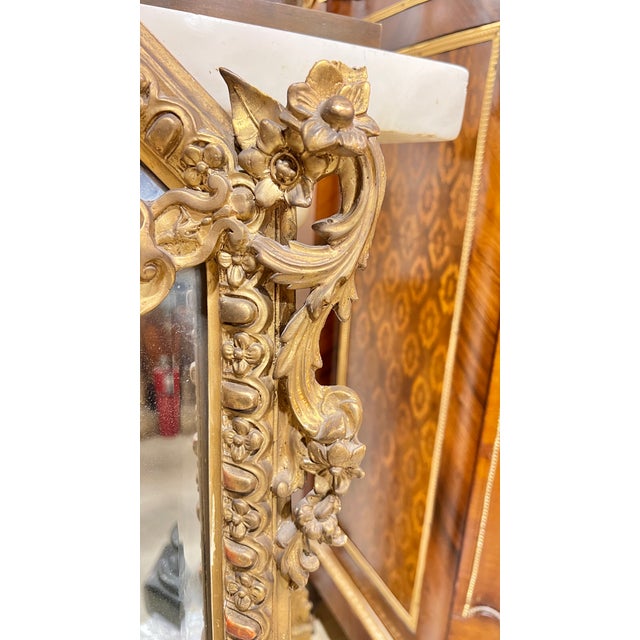 Antique Giltwood Mirror in French Louis XVI Style For Sale - Image 10 of 14