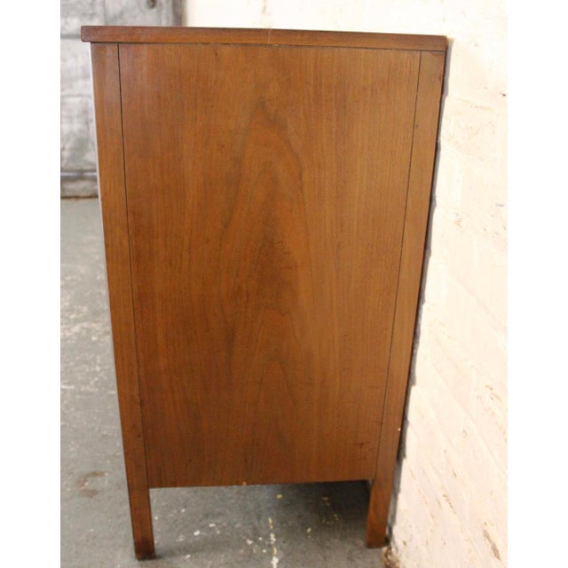 Paul McCobb Paul McCobb for Calvin 'Linear' Mid 20th Century Walnut Sideboard For Sale - Image 4 of 17