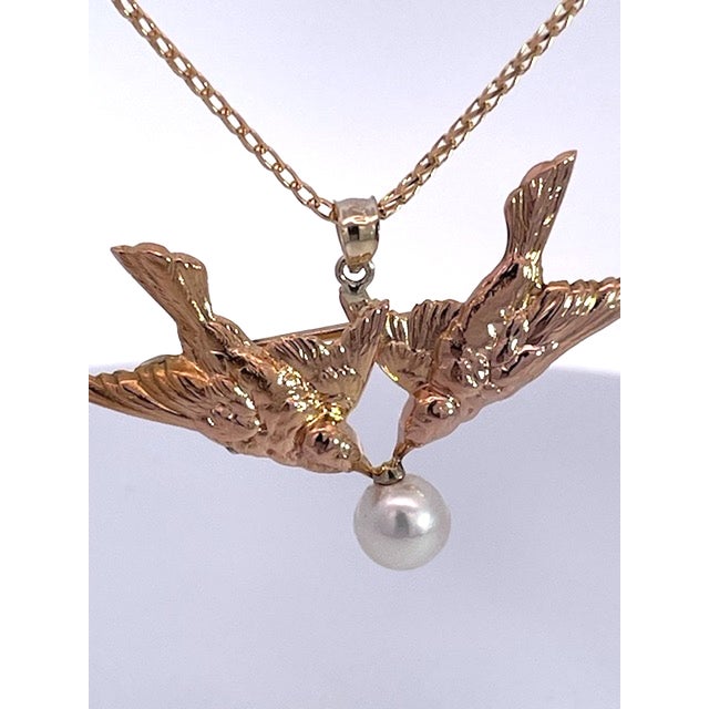 Boho Chic 1950s Double Bird Brooch Pendant W/Pearl 14k For Sale - Image 3 of 9