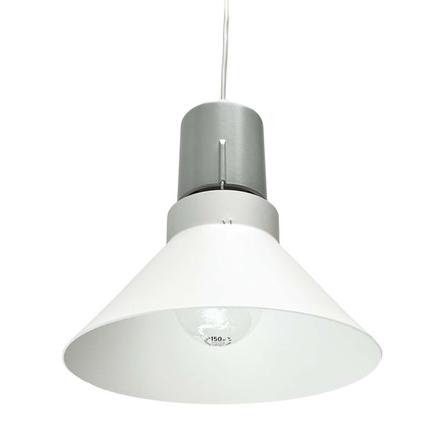 Mid-Century Modern Minimalist Danish Type 17253 Metal Pendant Lamp from Louis Poulsen, 1960s For Sale