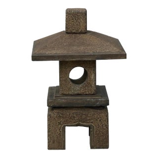 15.5" Chinese Gray Brown Square Top Pagoda Shape Garden Stone Lantern For Sale