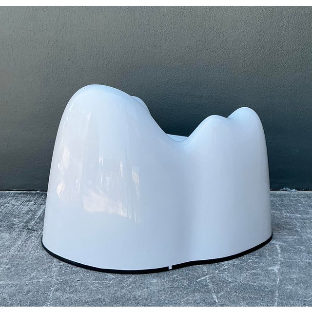 Vintage Wendell Castle Fiberglass “Molar” Chair For Sale - Image 9 of 12