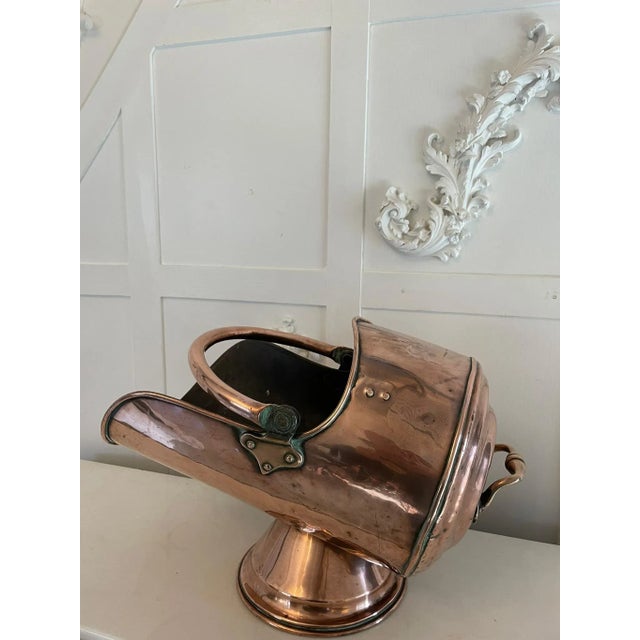 George III Copper Helmet Coal Scuttle, 1800s For Sale - Image 6 of 10