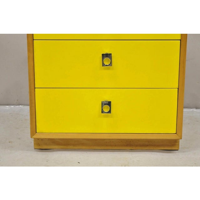 Jack Cartwright for Founders Mid Century Modern Yellow Maple Nightstand Chest For Sale - Image 9 of 11