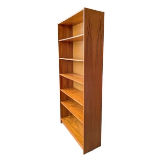 Vintage Danish Modern Teak Bookcase With Adjustable Shelves For Sale