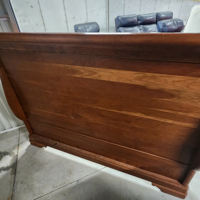 Stickley Queen Sleigh Wood Bed Frame 2013 For Sale - Image 18 of 18