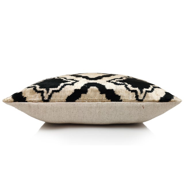 2020s Hand-Knotted Geometric Lattice Silk Velvet Pillow - 20x20 Black & Cream For Sale - Image 5 of 8