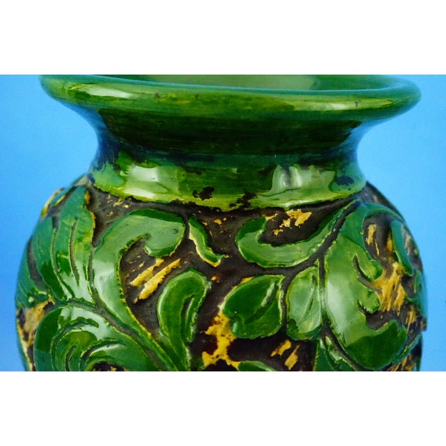 Antique Green Neo-Renaissance Vases in Relief by Vincenzo Corrente, 1890s, Set of 2 For Sale - Image 13 of 18
