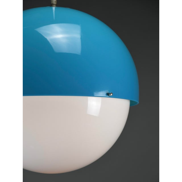 Model 4021 Blue Methacrylate Pendant Lamp by Luigi Bandini Buti for Kartell, Italy, 1960s For Sale - Image 12 of 18