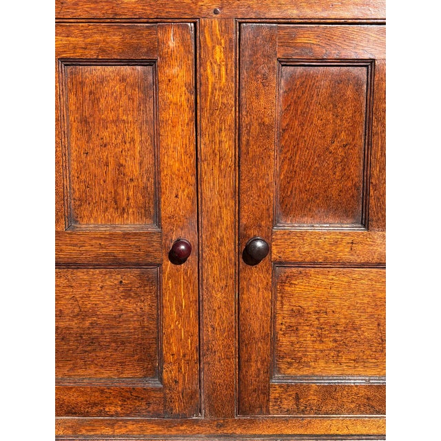 George III Oak Court Cupboard, 1760s For Sale - Image 11 of 16