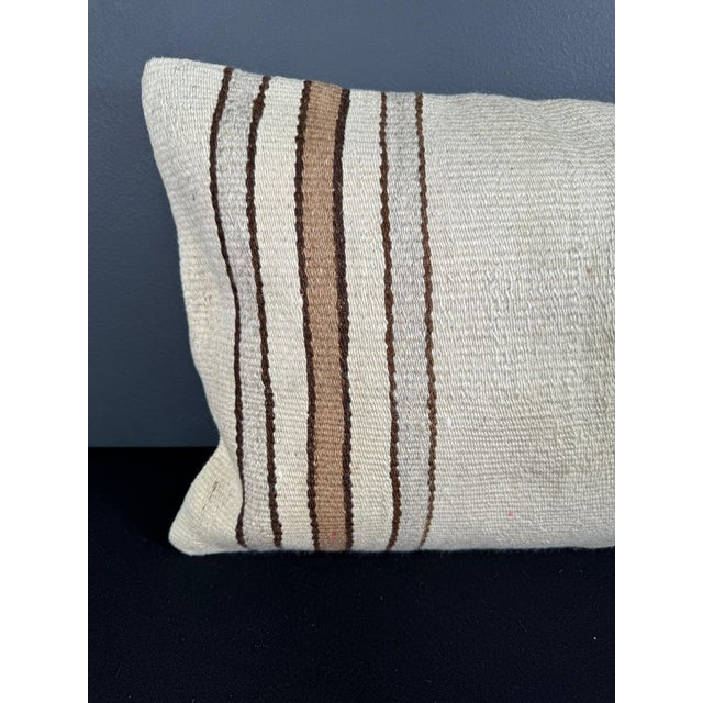 Contemporary Turkish Hemp Pillow Cushion Natural Beige Brown Pillow Cushion Cover 16" x 24" For Sale - Image 3 of 4