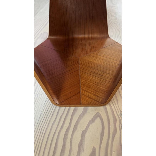 Japanese Stool in Plywood and Wood Veneer by Reiki Tanabe for Tendo Mokpo, 1960s For Sale - Image 6 of 10
