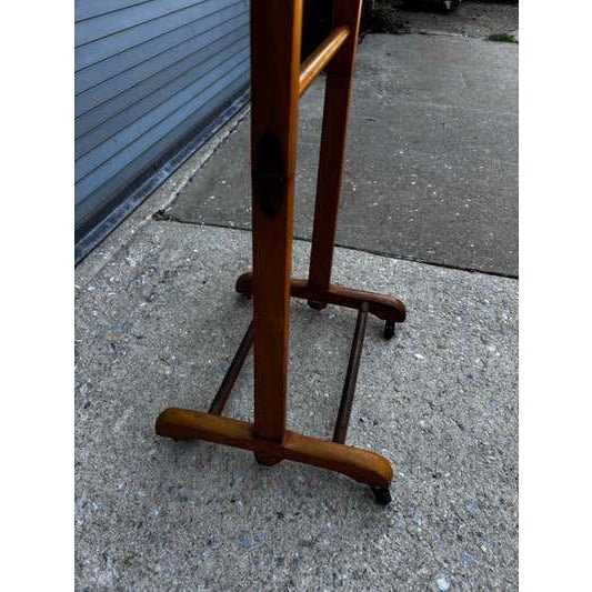 Wood Italian Birch Valet, Mid-Century Modern Design, Rotating Tray, 1968 For Sale - Image 7 of 11