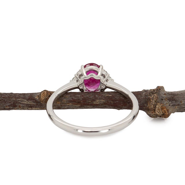Mozambique Ruby Ring With Natural Diamonds Accents: Solid 14k Gold, Oval 7x5mm For Sale - Image 10 of 10