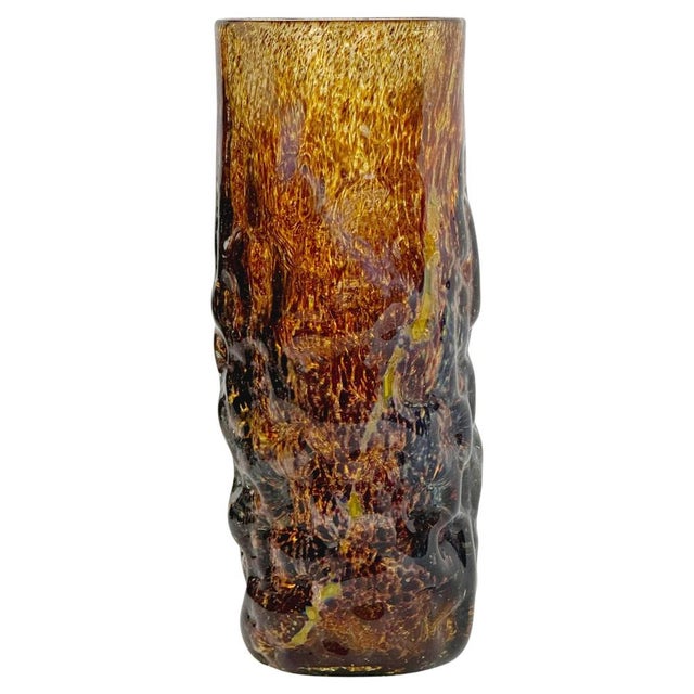 Glass Bark Textured Vase from Mdina, 1970s For Sale - Image 10 of 10