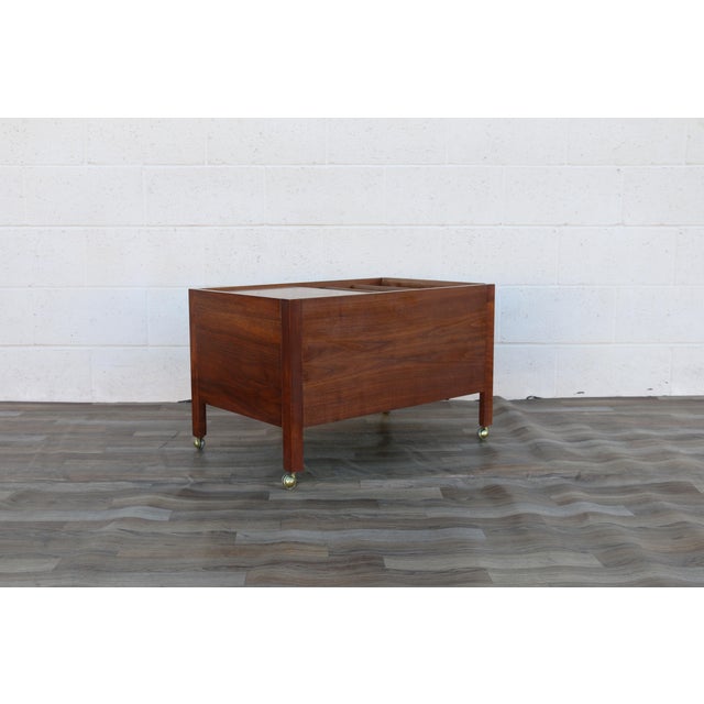 Mid-Century Modern Walnut Coffee Table With Leather Magazine Holder & Brass Casters, C. 1960s For Sale - Image 9 of 18
