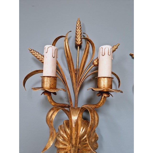 Metal Wall Lights in Gilt Metal, Florence, Italy, 1970s, Set of 2 For Sale - Image 7 of 14