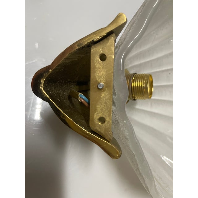 Italian Murano Frosted Glass Shell Sconces, 1960s, Set of 2 For Sale - Image 3 of 10